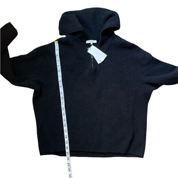 Quarter Zip Sweater In Black Size L - Picture 7 of 9